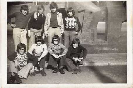 ENCUENTRO ALUMNOS COLEGIO OLMO LABORAL DE CHESTE 72-75
